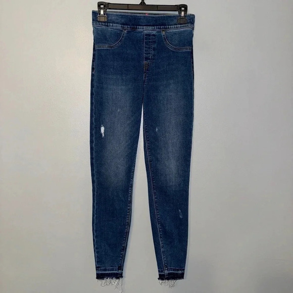 EUC Spanx Distressed Denim High Rise Elastic Waist Jeggings Size Small - Picture 2 of 7